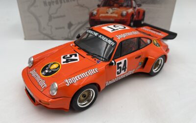 Porsche 911 RSR 3.0 Nürburgring 1:18 by Sparkmodel